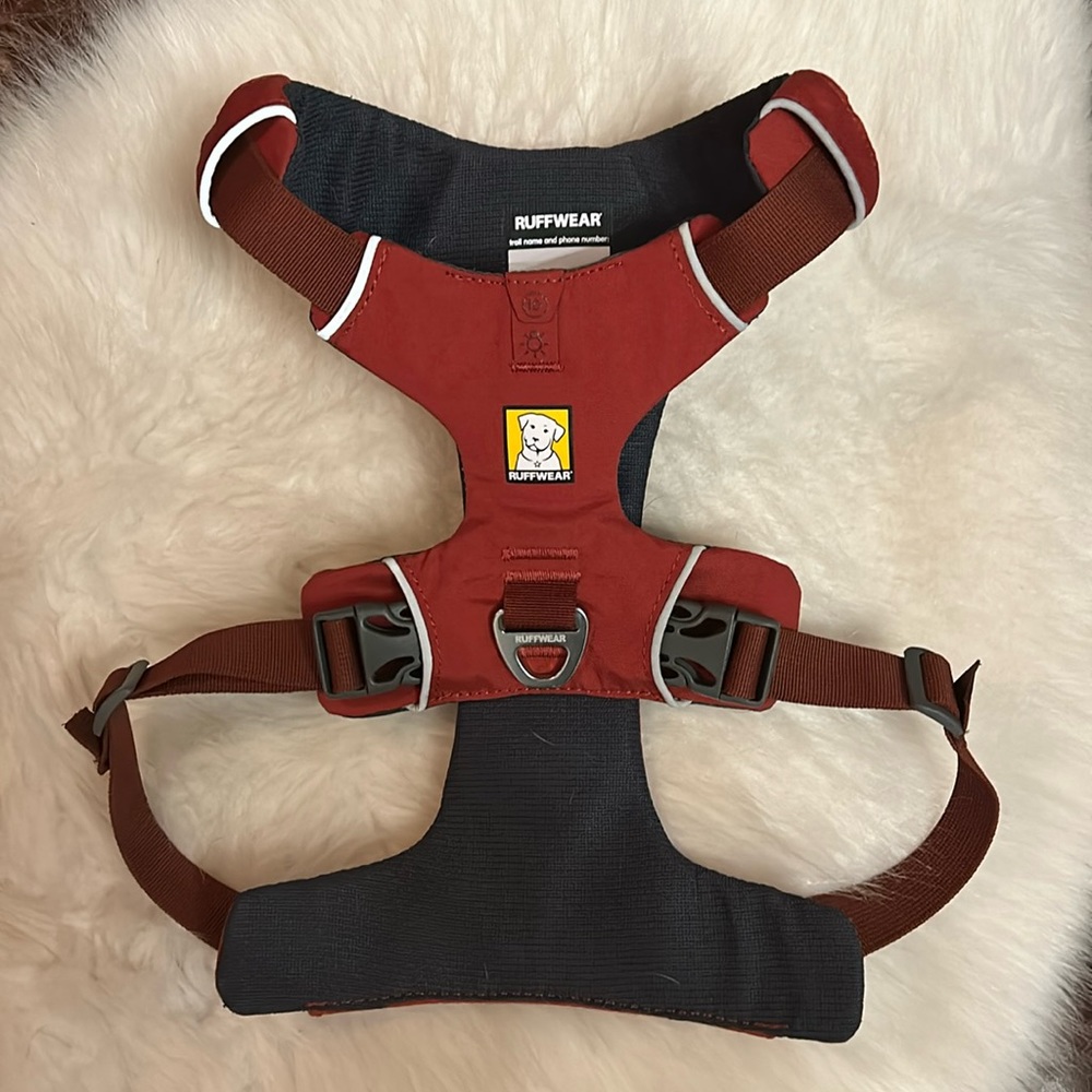 Ruffwear size MEDIUM dog harness